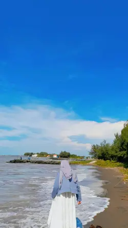 4 Video / 21 foto