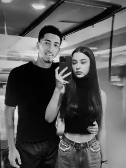 photo with jude