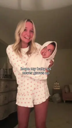 sing to mom trend 