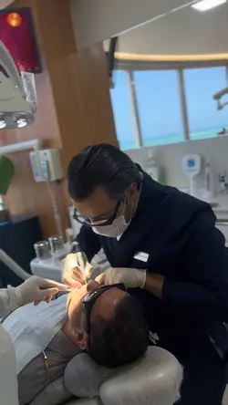 DENTISTA