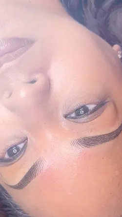 Brow clips transitio