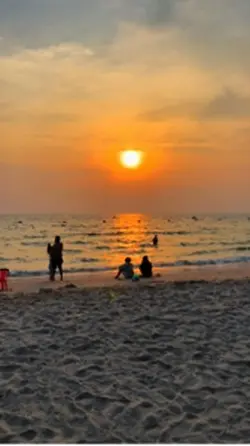 Sunset lovers 