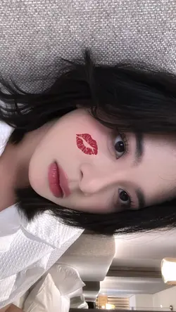 Stiker bisa digeser
