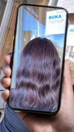 Hair color