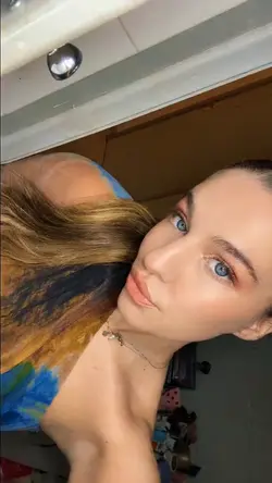 eyes zoom trend