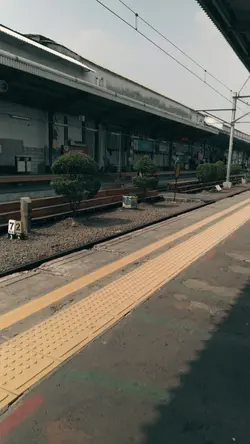 6 klip 2 video 4pict