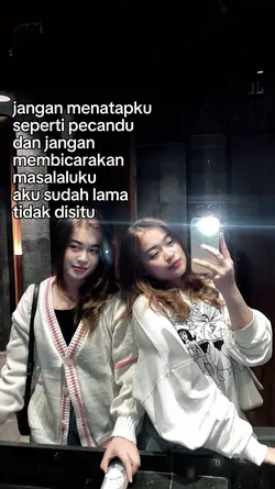 jangan menatapku