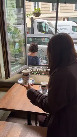 Cafe vlog