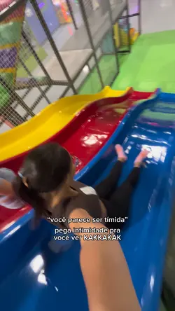 parece ser tímida 