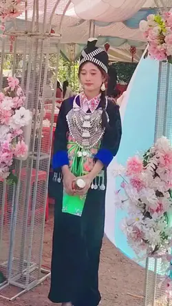 1vd show buồn 