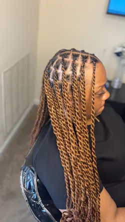 Knotless Twists 30