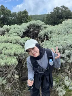 pesona cewe gunung