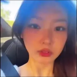 she is so pretty omg