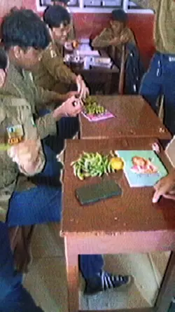 90s 