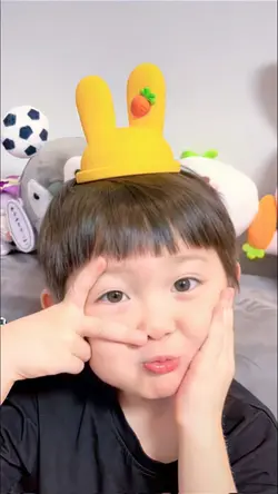 1 VIDEO + 4 FOTO