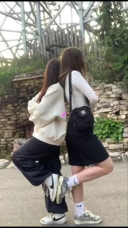 every short girl