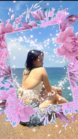 #pinkfloralframe