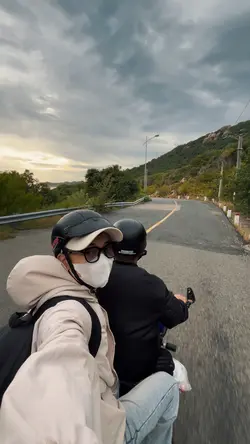 Travel Vlogs