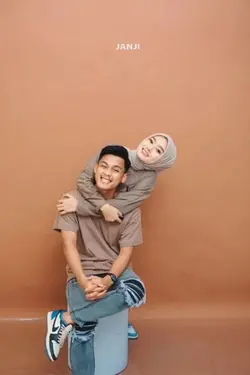 JANJI TEMANI AKU
