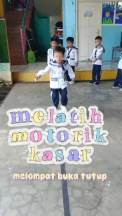 Melompat buka tutip