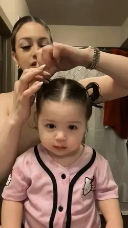 baby sneezing trend
