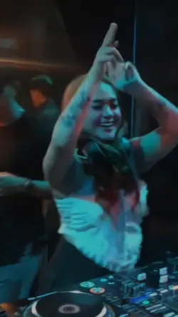 CINTA SATU MALAM