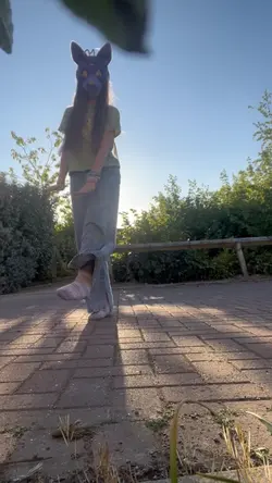 Therian dance