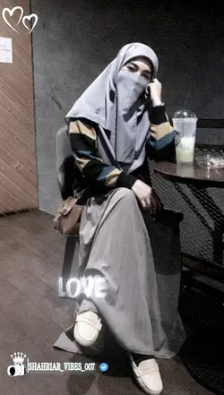 L O V E 