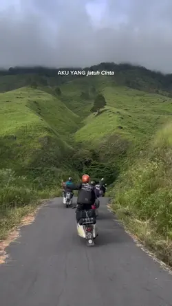 AKU YANG JATUH CINTA
