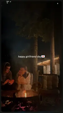 happy girlfriend day
