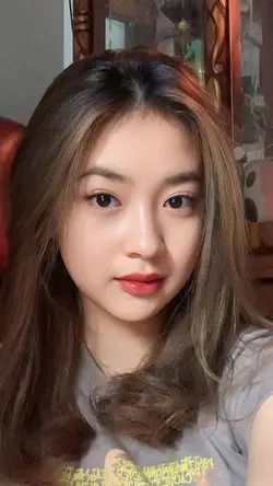 senyum manis 