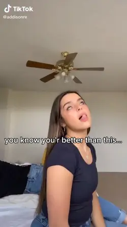 ADISON RAE !...
