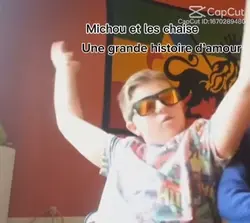 Michou et les chaise