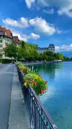 Travel vlog