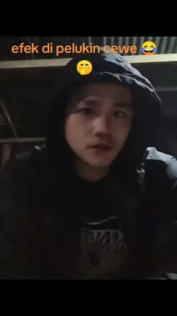 efek di peluk cewe 