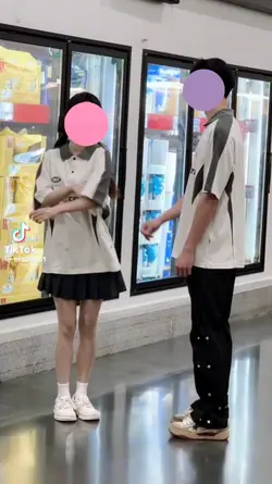 最近流行りの？顔ハメ！