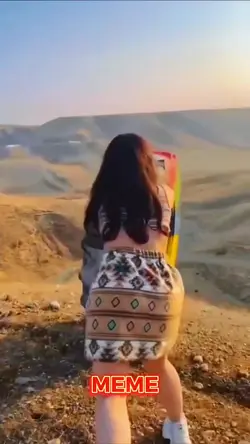 Mẫu Hù Giật Cả Mình