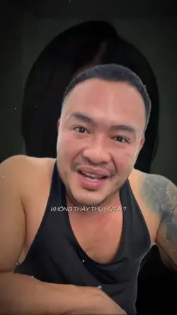 Sao ngoài đời em