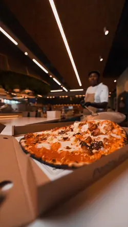 PIZZA •🧑🏿‍🍳🍕