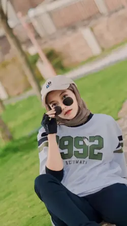 foto hadap keatas