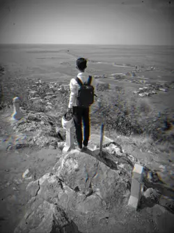 /