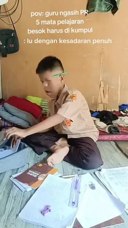 POV: guru kasih pr
