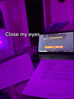 E!! <333