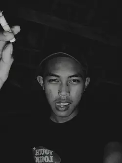 kaca pecah