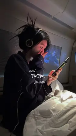 main tiktok