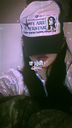 BlurryEyes