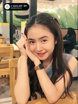 namun senyum manismu