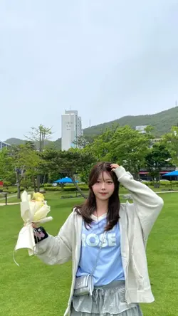 2 pics TV30304092206