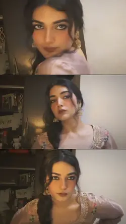 Uski Ankhon Mein 