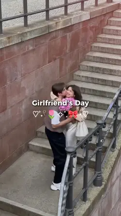 GIRLFRIEND'S DAY
